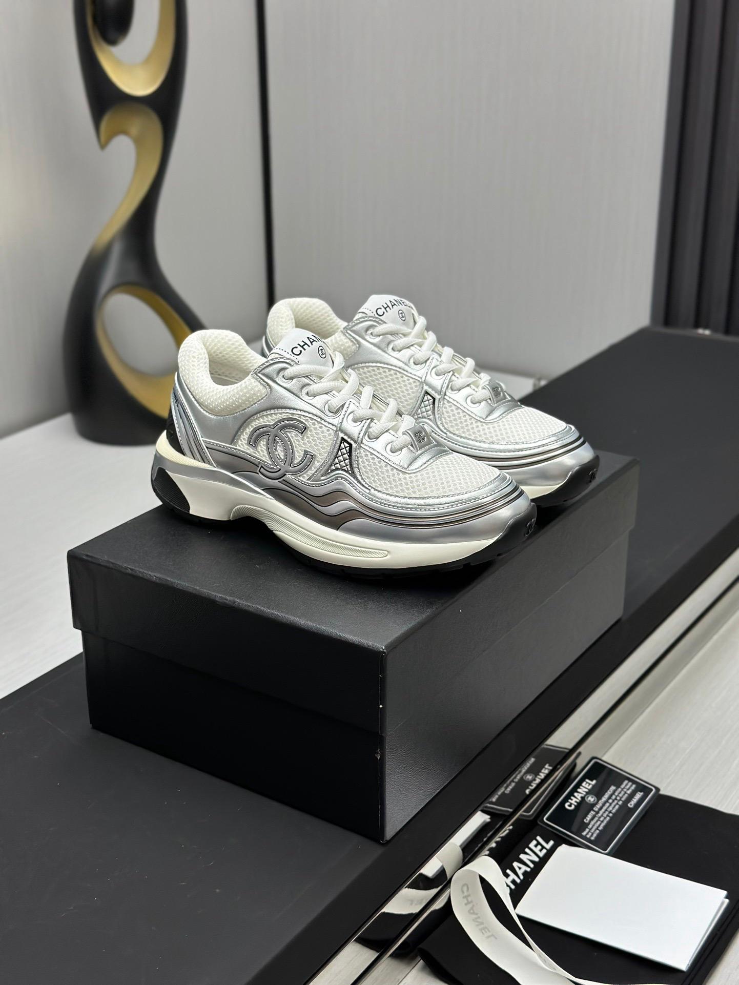 CC Sneaker