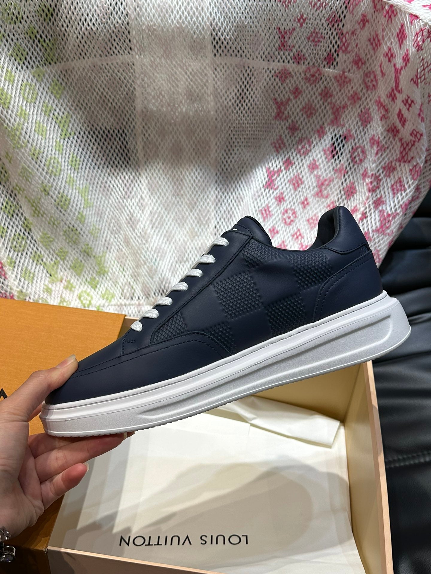 LV Sneaker